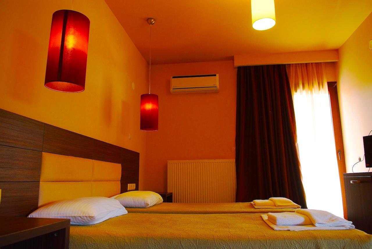 Plotini Hotel Dhidhimotikhon Room photo
