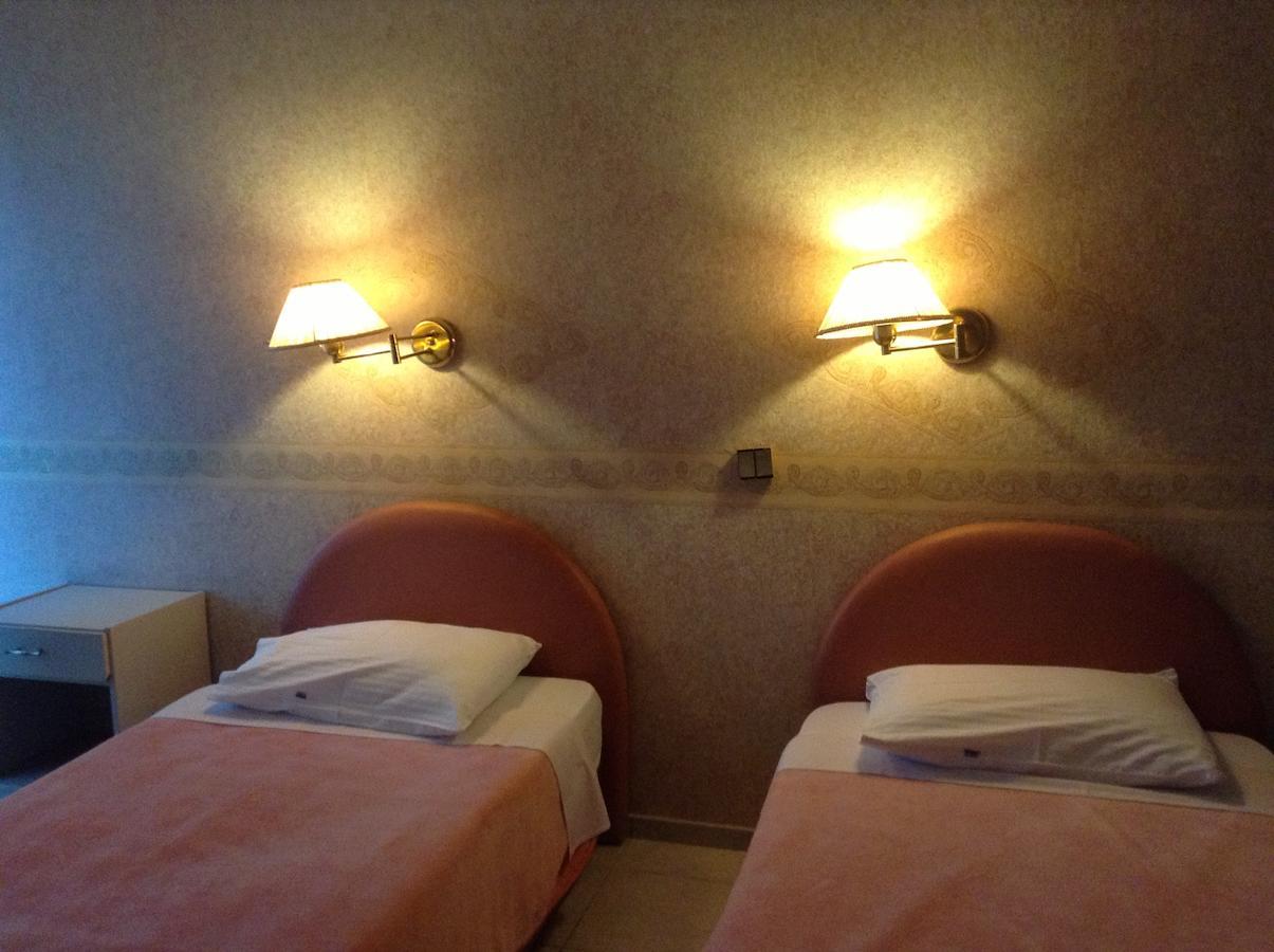 Plotini Hotel Dhidhimotikhon Room photo